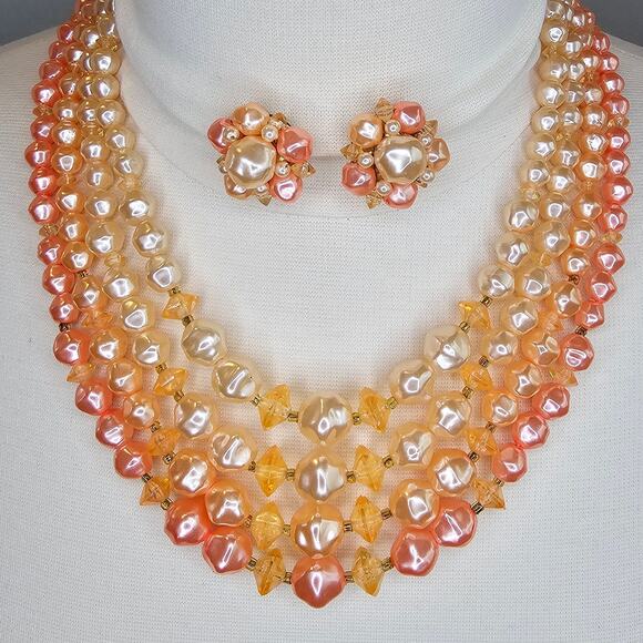 Vintage Costume Jewelry Peach Ombre 4 Layer Faux Pearl Necklace Clip On Earrings - Picture 1 of 12
